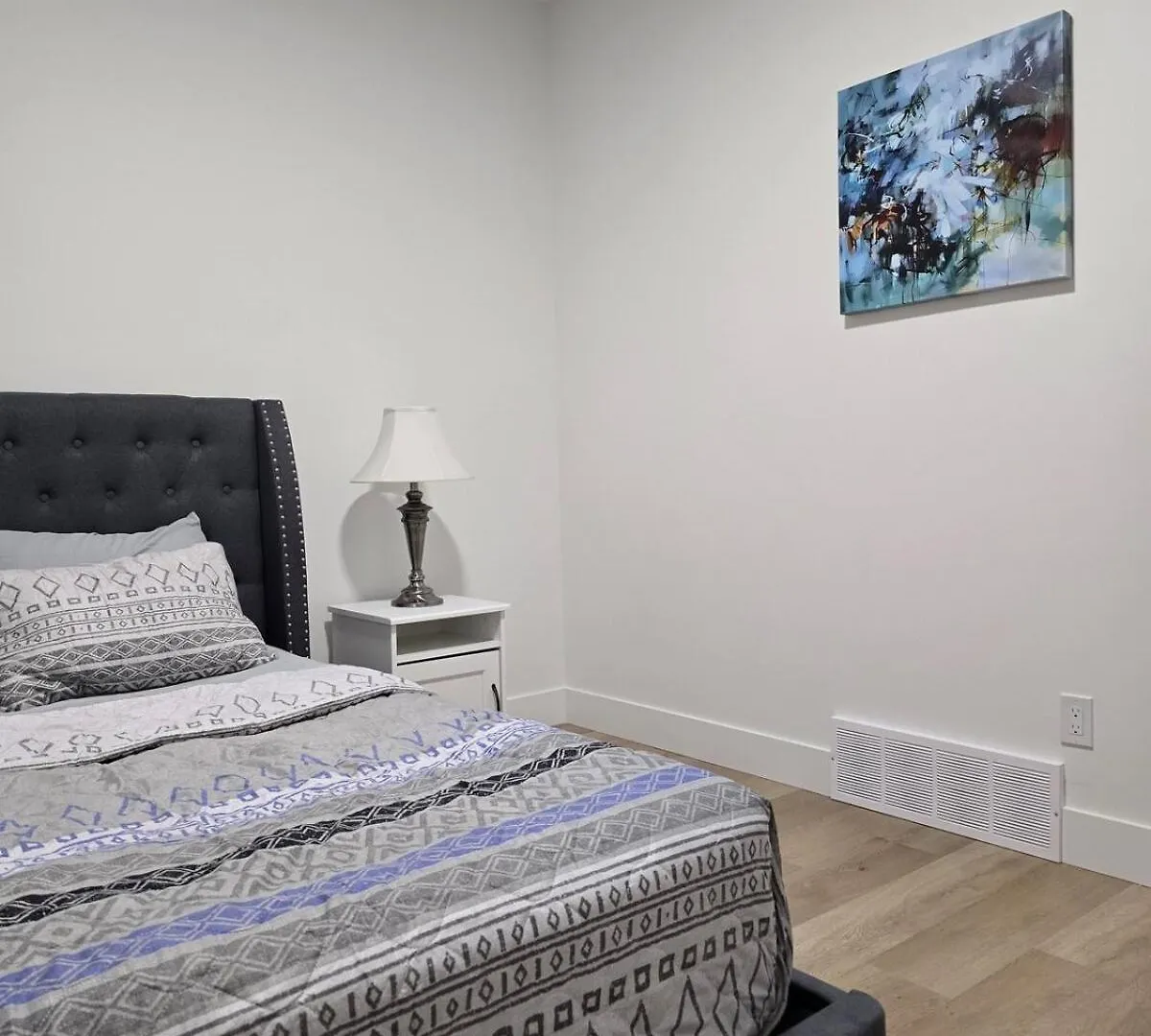 Appartement Amazing 2-Bedroom House With Wifi In Edmonton Canada